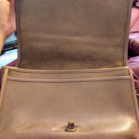 Authentic Cowhide Coach Bag - Picture 3 of 4